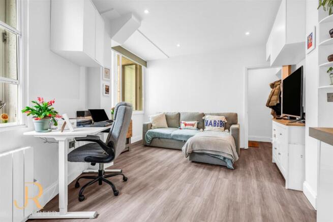 Internal-4.jpg