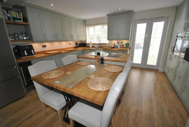 KITCHEN/DINING/LIVING AREA