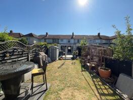 70, Rosebank Avenue, Hornchurch RM12 5QS