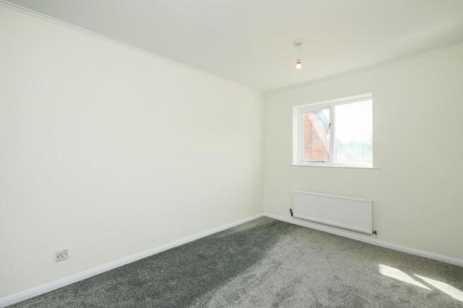 3 bed House for sale Image 10