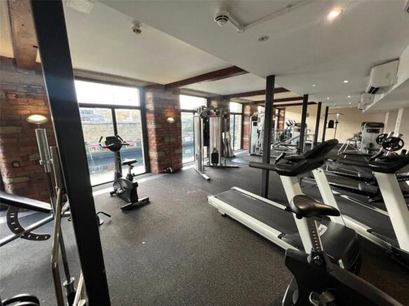 2 bed Apartment for sale Image 9