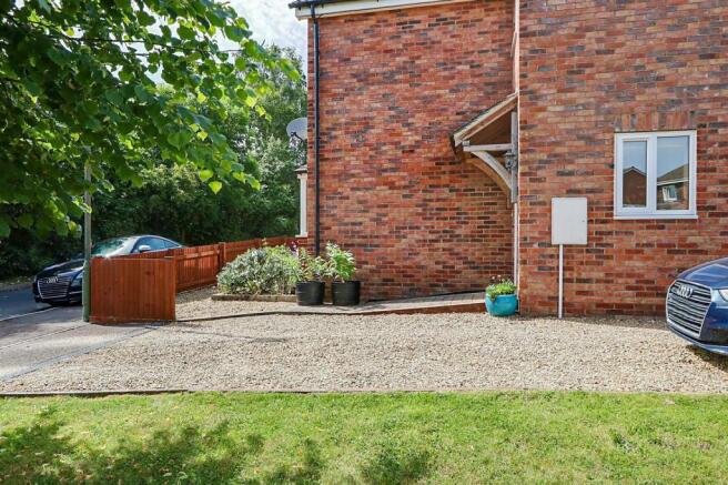 Driveway & Parking