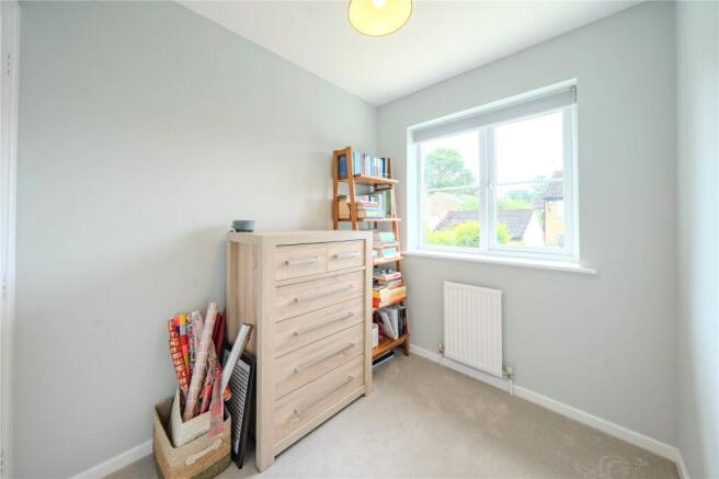 3 bed Semi-Detached for sale Image 10