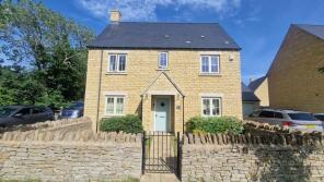 1a Sandy House, Morecombe Way, Fairford GL7 4GG