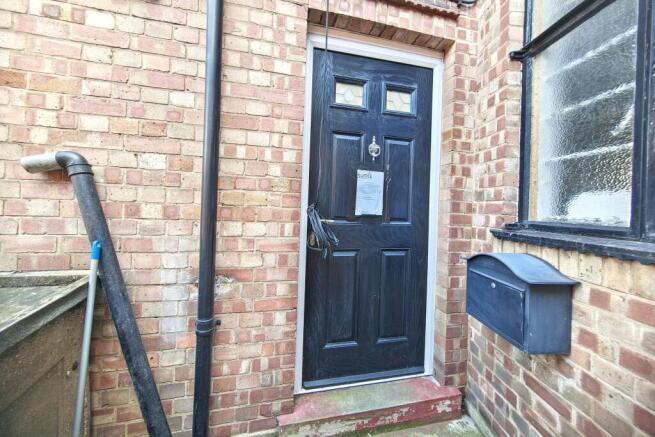 26a Crown Lane, Morden, Surrey SM4 5BL