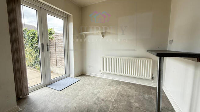 2 bed Town House for sale Image 8