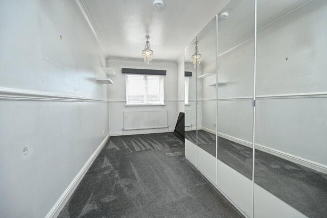 3 bed Semi-Detached for sale Image 10