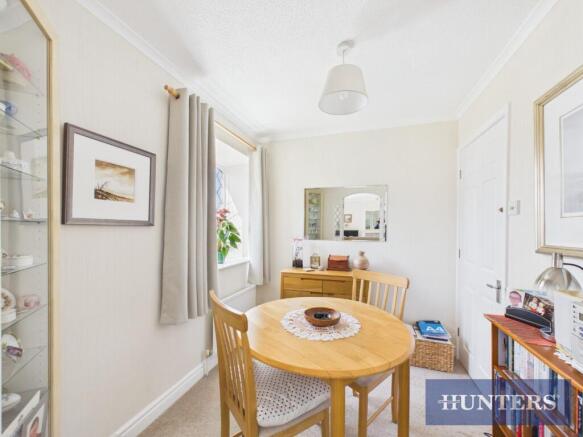 2 bed Detached Bungalow for sale Image 4
