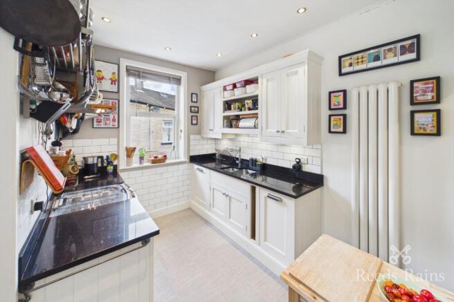 4 bed Terraced for sale Image 7