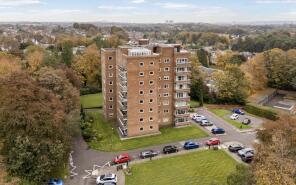 18, Norwood Park, Glasgow G61 2RF