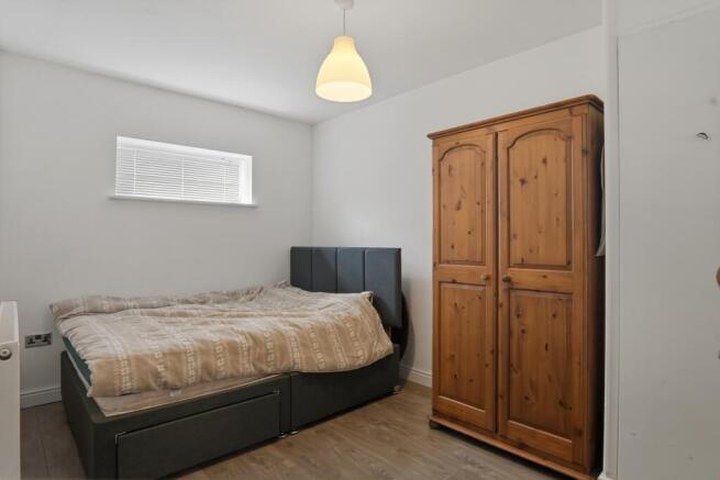 4 bed Terraced for sale Image 12