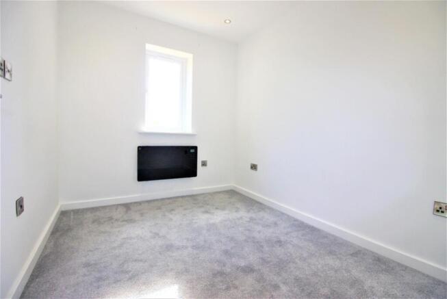 2 bed Flat to rent Image 8