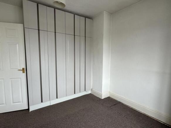 3 bed Semi-Detached for sale Image 8