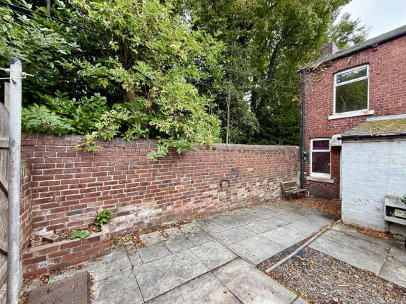 2 bed Terraced for sale Image 9