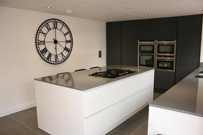 kitchen2.JPG