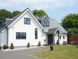 180, Baring Road, Cowes PO31 8EJ
