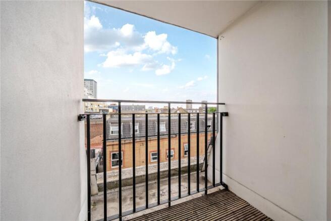 Hewison Street, London, E3 photo 4