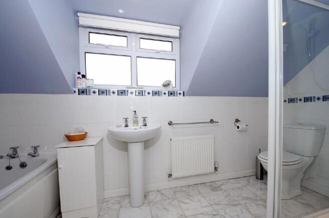 1st floor bathroom