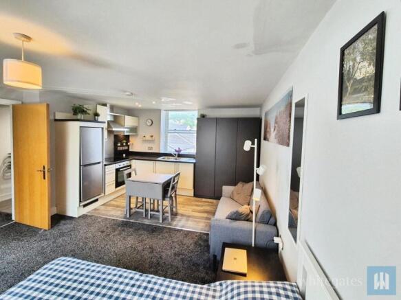 1 bed Apartment to rent Image 5