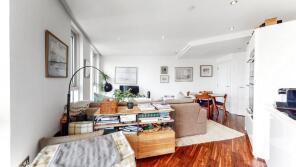 Apartment 2402, 71 Altitude Point, Alie Street, London E1 8NG