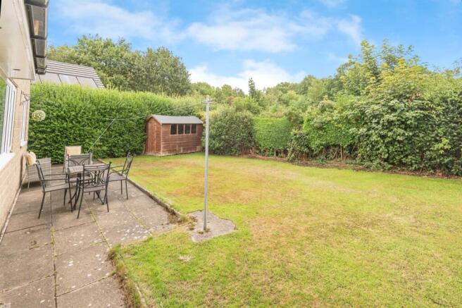 3 bed Detached Bungalow for sale Image 5