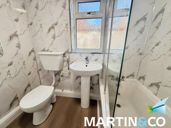 3 bed Terraced to rent Image 9
