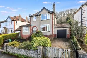 17, Kings Road, Clevedon BS21 7EN