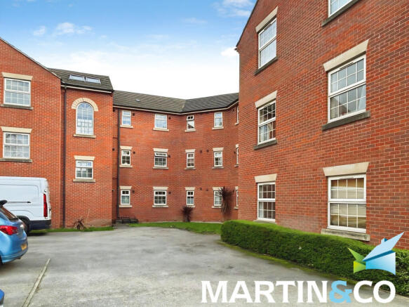 2 bed Apartment for sale Image 8