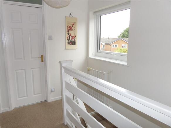 FIRST FLOOR LANDING