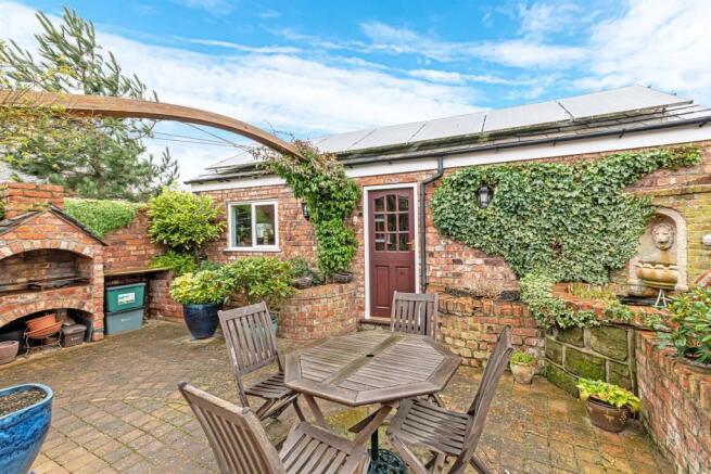 Courtyard Garden