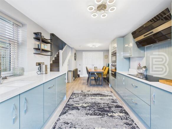 Kitchen Dining Room (4).jpg