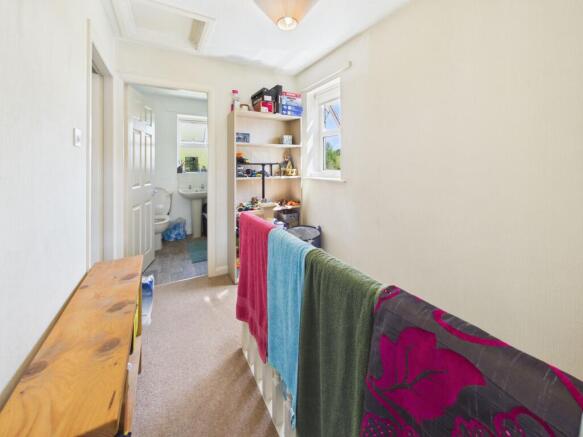 3 bed Semi-Detached for sale Image 8