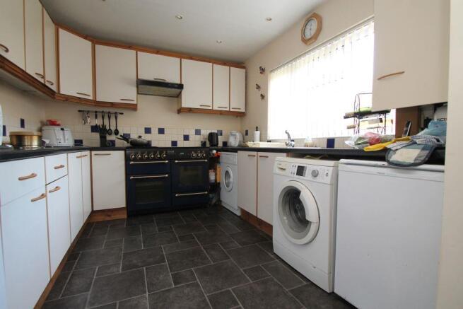 kitchen1.JPG