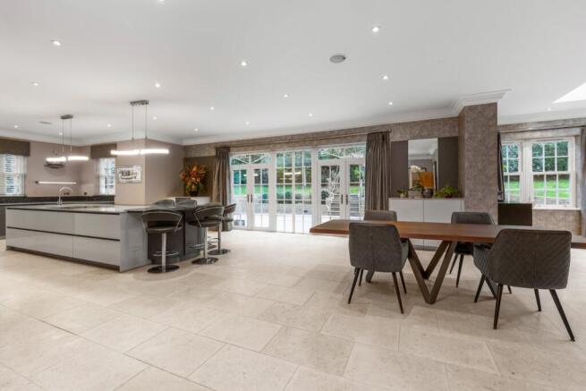 Kitchen/Breakfast
