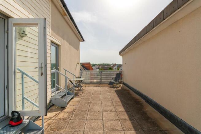 EUNEVANWODGNOL35 - Roof Terrace A.jpg