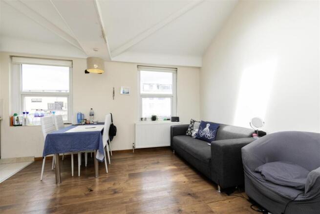 38C Camden High Street -2.jpg