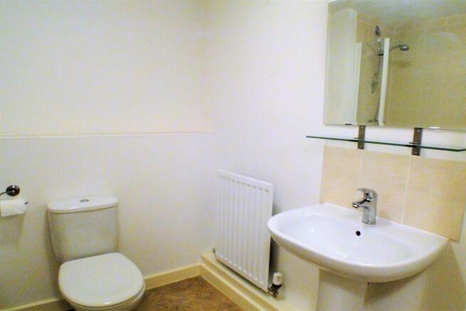 FITTED BATHROOM