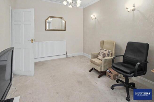 6 bed Semi-Detached for sale Image 10