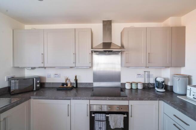 4 bed Detached for sale Image 9
