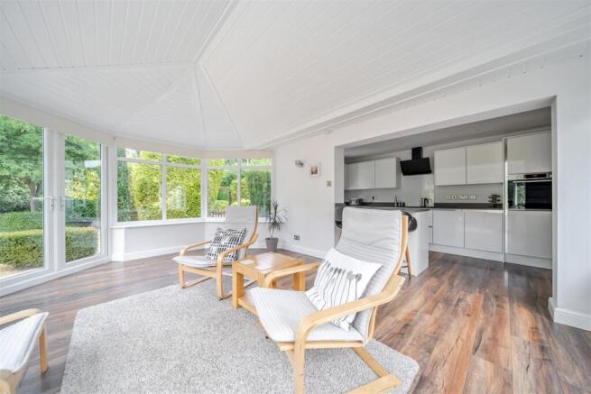 Kitchen Family Room.jpg
