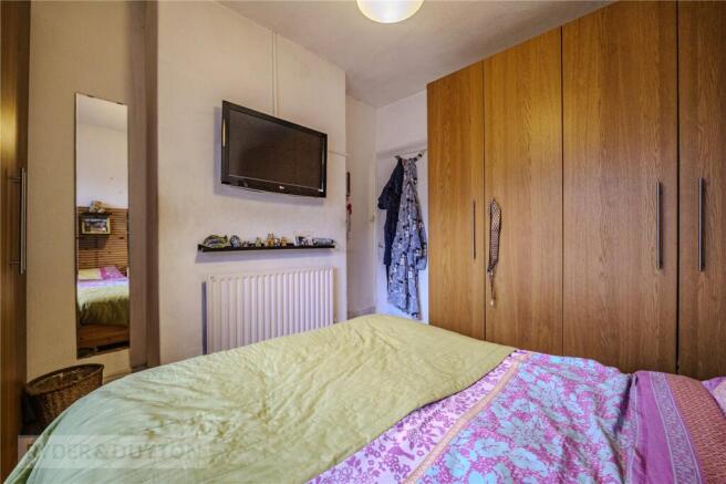 3 bed Semi-Detached for sale Image 10