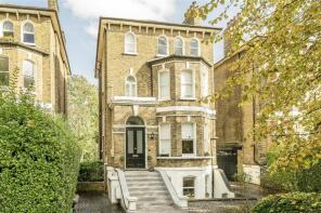 Garden Flat, 37, Leyland Road, London SE12 8DS