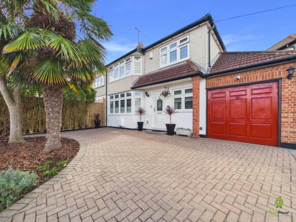 Presented by Clinton at EweMove Bexleyheath and Da