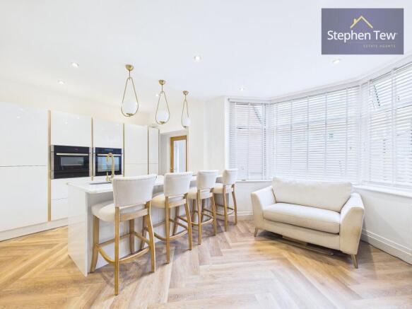 Dining Kitchen/Living Area