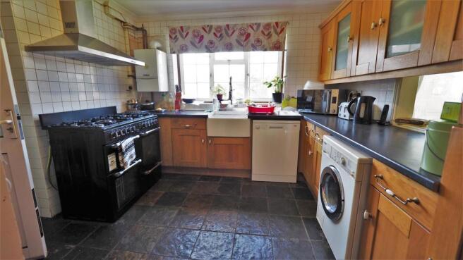Kitchen.JPG