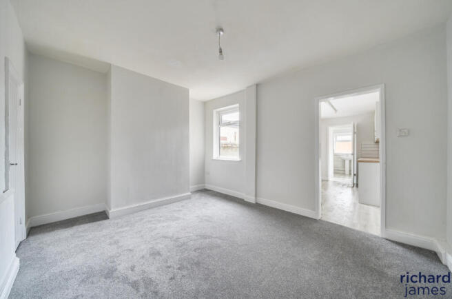 ef7748bde0a043429fdeb842232548dc