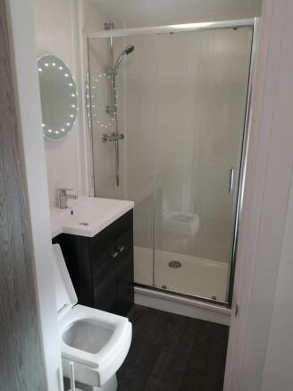 1 bed House to rent Image 4