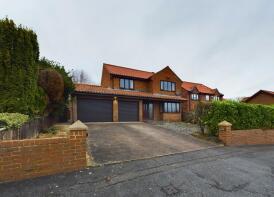 68, Woodvale, Coulby Newham, Middlesbrough TS8 0SJ
