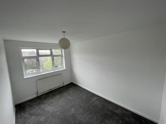 Quinta Drive, Barnet photo 4