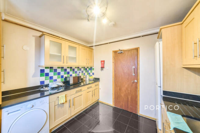 Kitchen Right Side